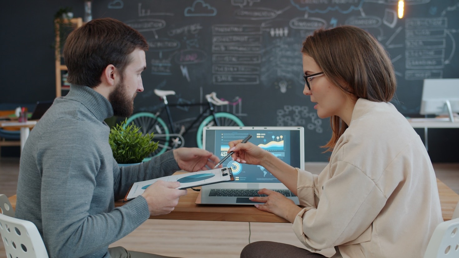 How Verified Data Fuels Sales Pipelines